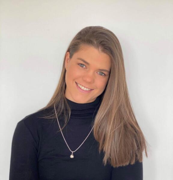 Emily Mcneil, Sports Dietitian At Regional Institute Of Sport
